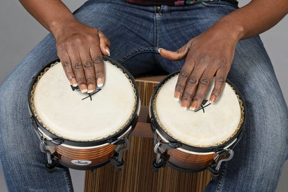 XDrum Bongo »Bongos Pro - 2 Trommeln mit 65 (17 cm) und 75 (20 cm) Durchmesser - Bongotrommeln mit stimmbaren Naturfellen Stimmschlüssel und Ständer« Verchromte Hardware